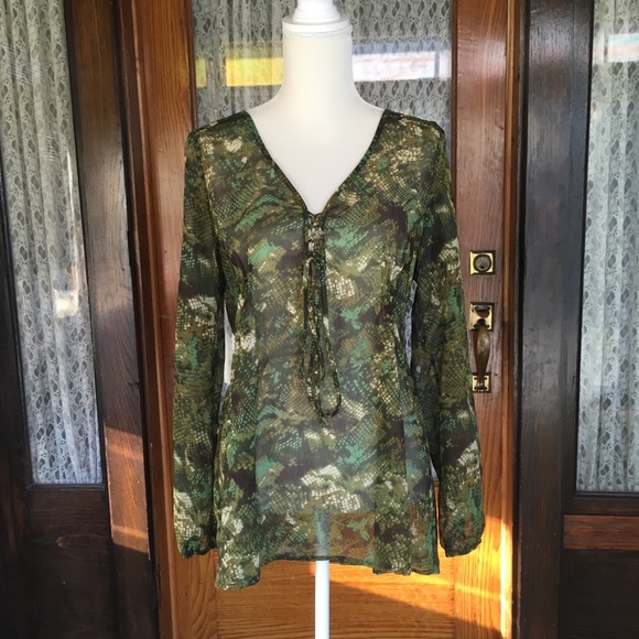 Mix-It Pretty sheer snakeskin print blouse Size L - Picture 1 of 7